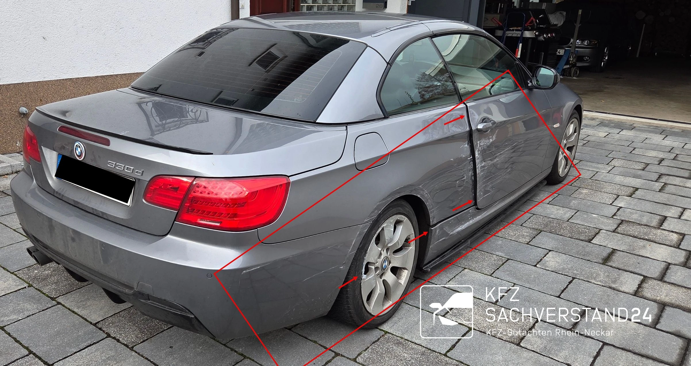BMW 330 e92 mit Seitenschaden wird begutachtet von einem Kfz Gutachter von Kfz Sachverstand 24 für ein Unfallgutachten